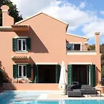 Casa T With Amazing Views In Corfu