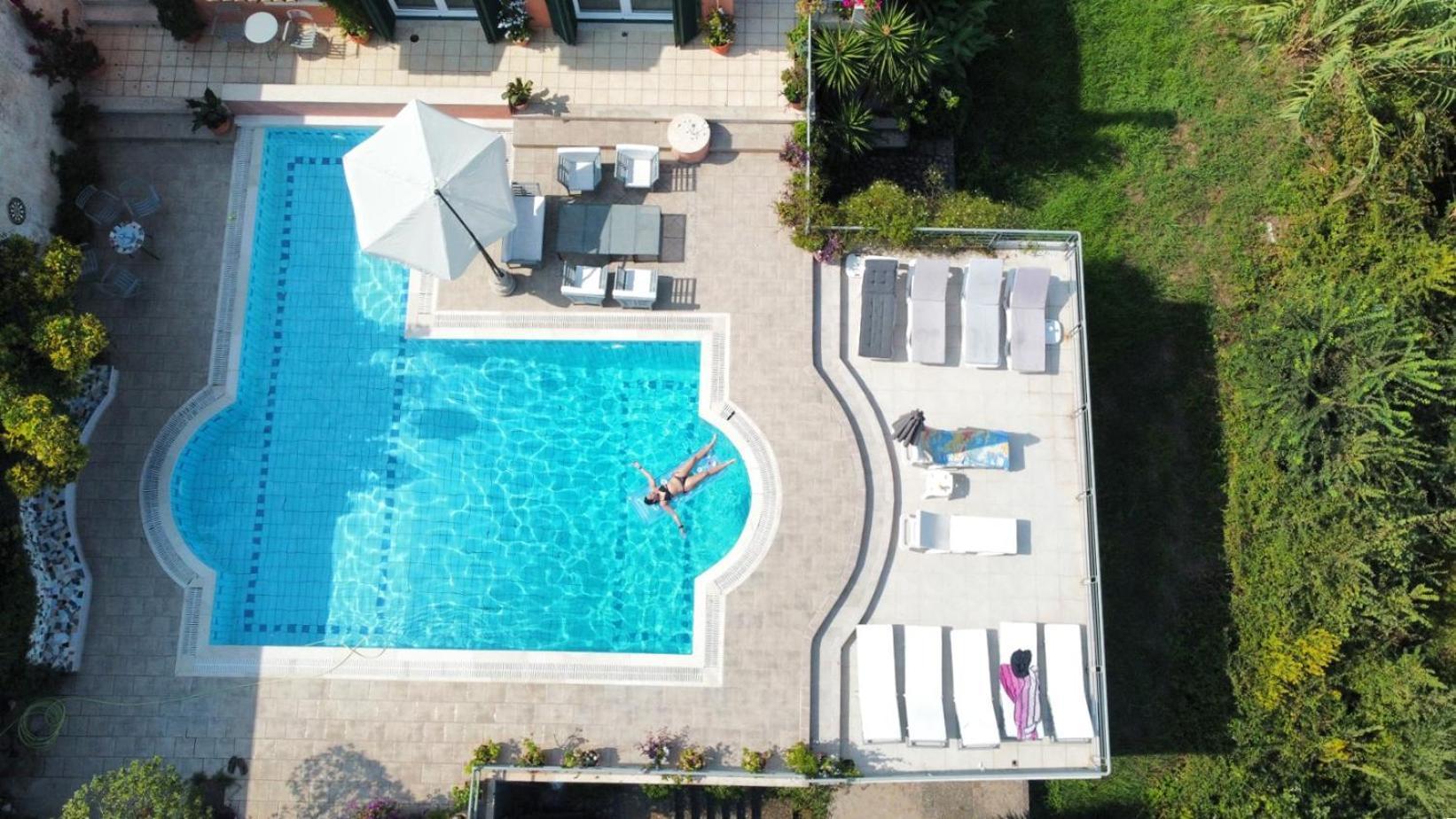 Villa Casa T With Amazing Views In Corfu
