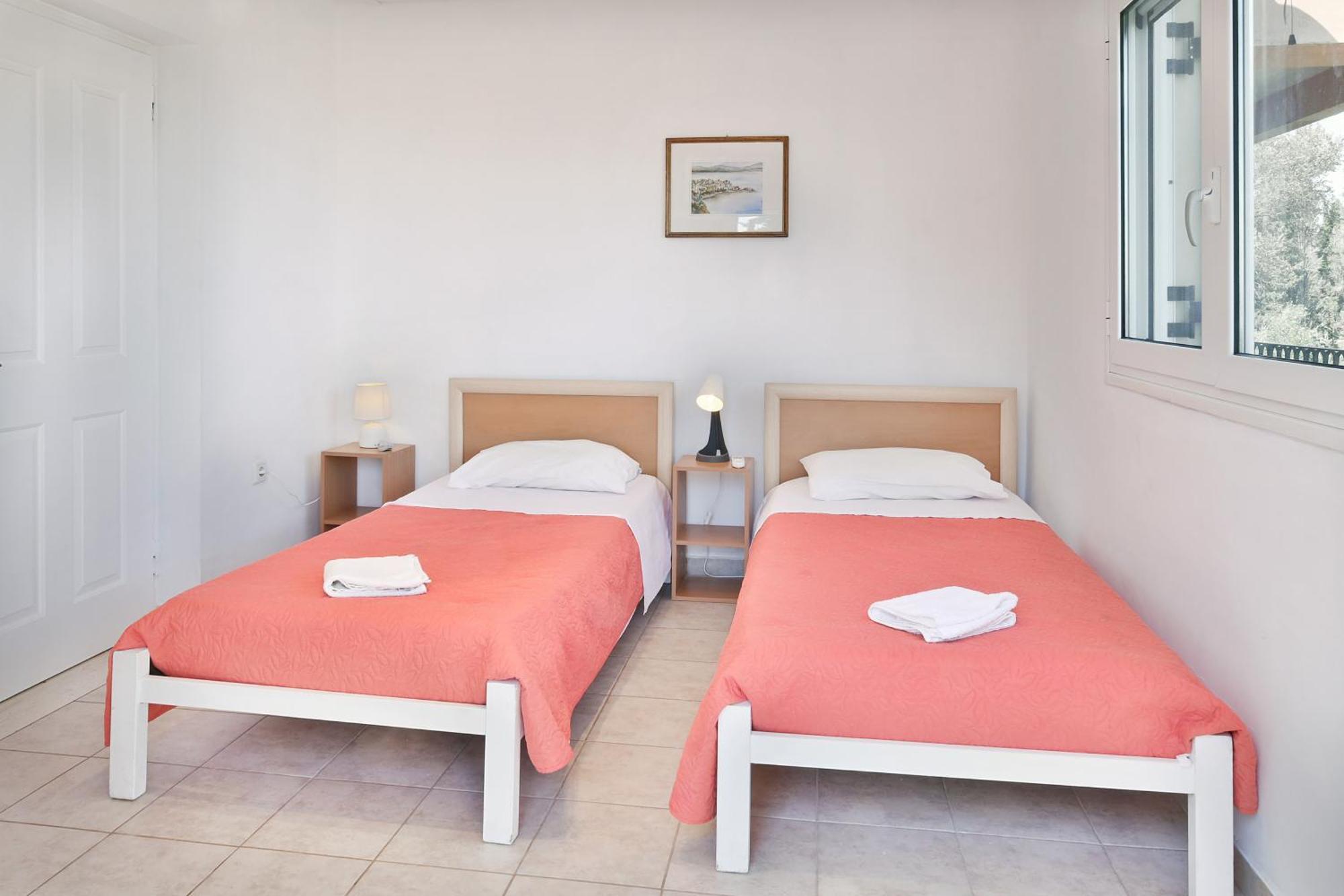 Villa Casa T With Amazing Views In Corfu *