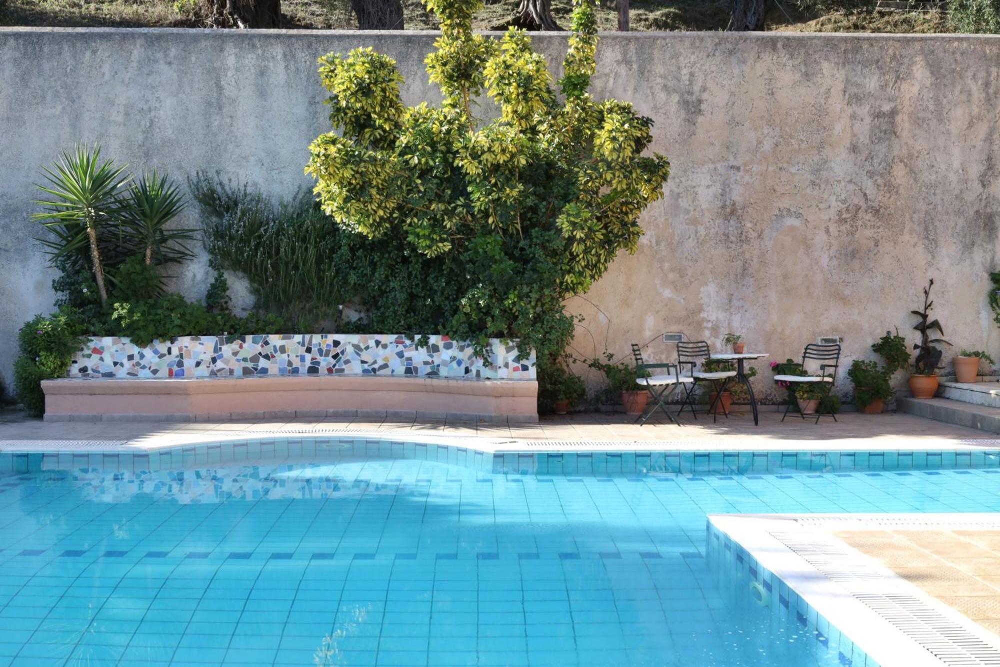 Villa Casa T With Amazing Views In Corfu *