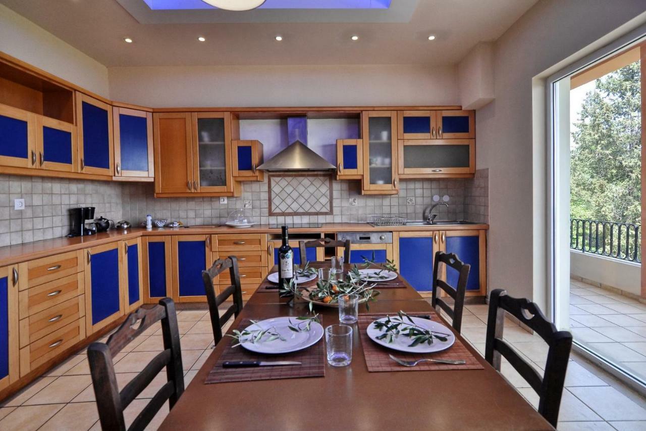 Casa T With Amazing Views In Corfu Villa